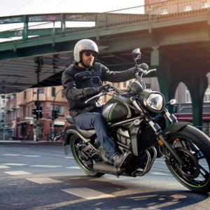 אופנוע קוואסאקי Vulcan 650 S