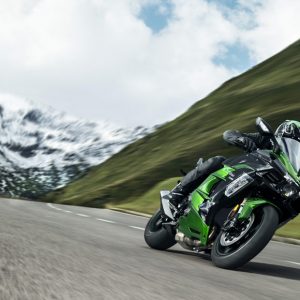 אופנוע קוואסאקי Ninja H2 SX