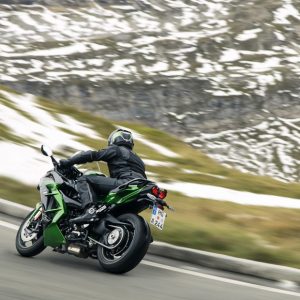 אופנוע קוואסאקי Ninja H2 SX