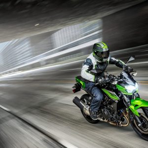 אופנוע קוואסאקי Z400
