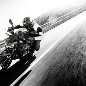 אופנוע קוואסאקי Z900 SE