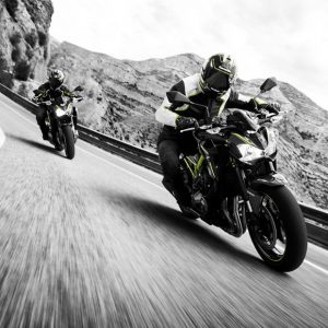 אופנוע קוואסאקי Z900 SE