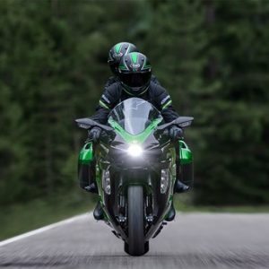 אופנוע קוואסאקי Ninja H2 SX SE