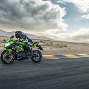 אופנוע קוואסאקי Ninja400