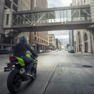אופנוע קוואסאקי Ninja400