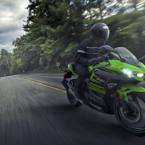 אופנוע קוואסאקי Ninja400